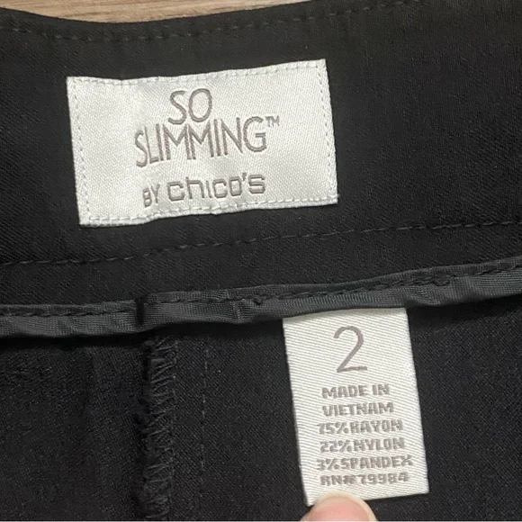 So Slimming by Chico’s 2 Black Shorts - Picture 6 of 8